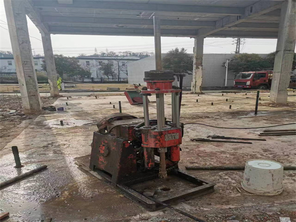 边坝袖阀管小导管注浆加固施工工艺